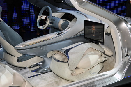 mercedes_benz_f125-_03