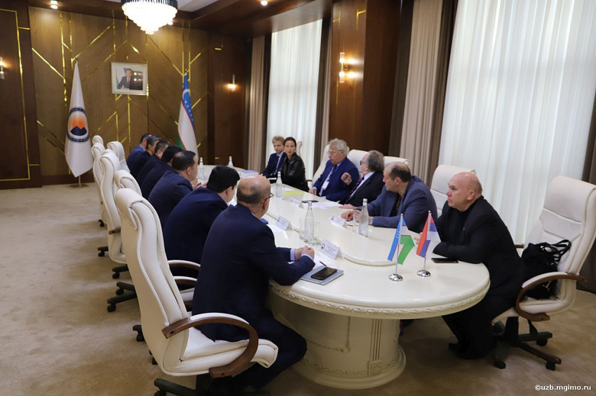 neforum-tashkent-19-11-22_13