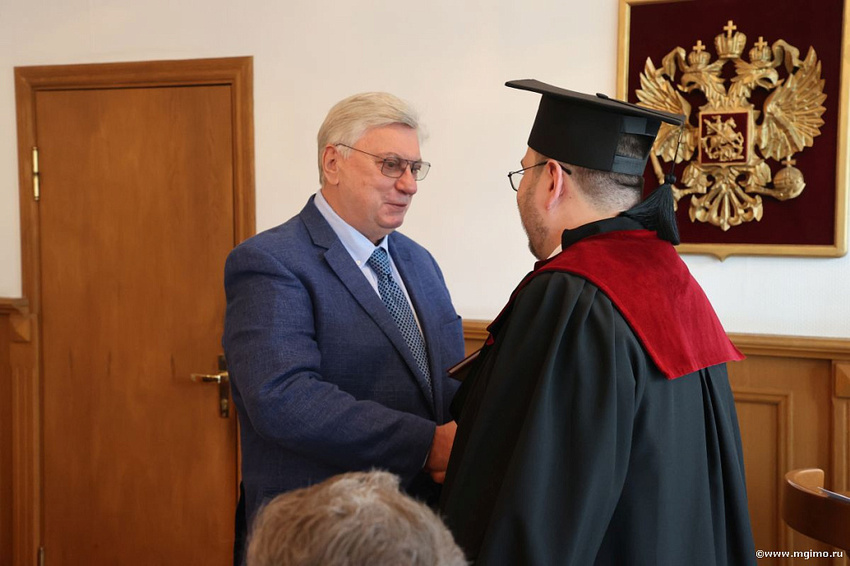 phd-diplomas-04-24_24