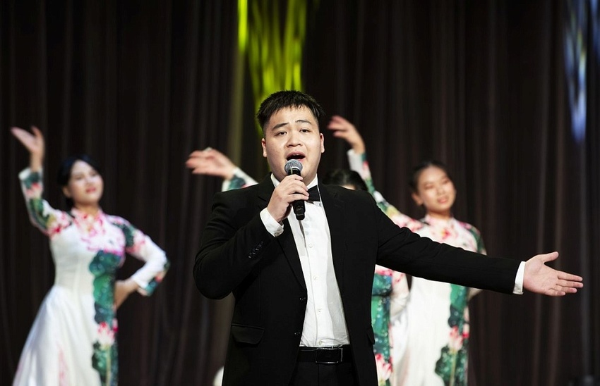 ix-vietnam-day-2_12