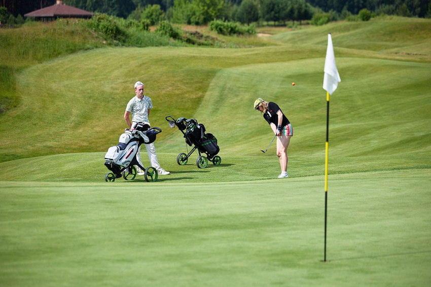 viii-rectors-golfcup_28