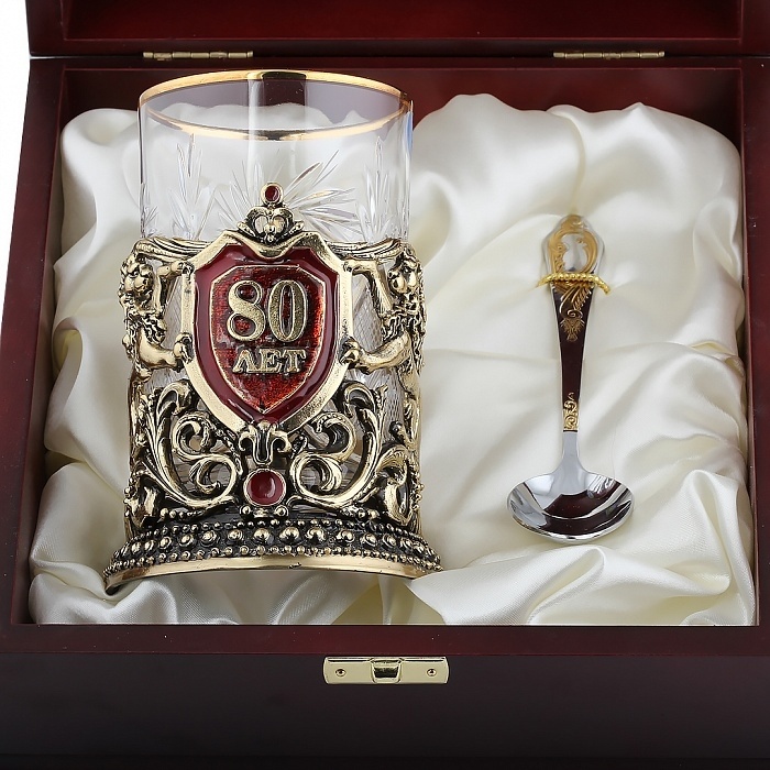 80-лет