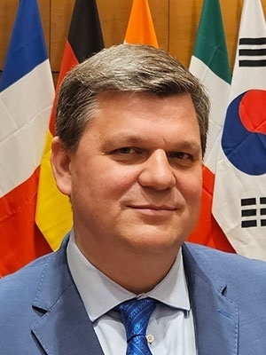Лобов